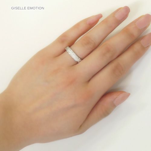 結婚指輪　ハワイアンジュエリー　ペアリング『4mm１０金ＷＧ 0.31CTダイヤモンドリング』深堀りの男女セット画像
